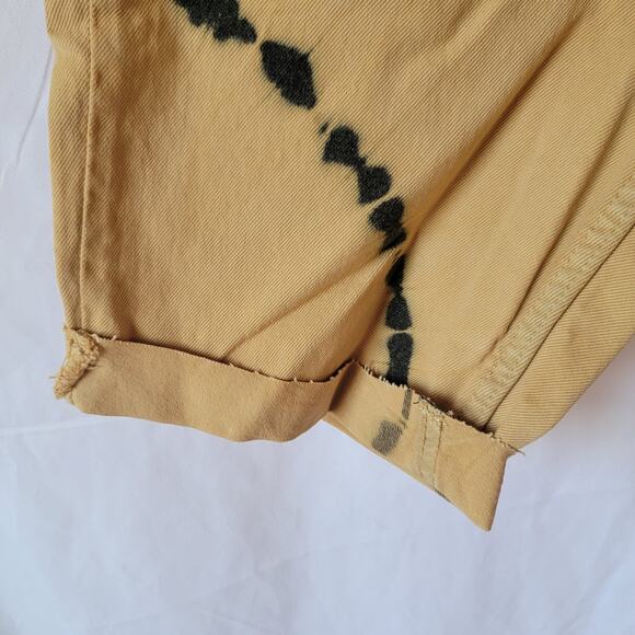 Levi's 511 Yellow Tie Dye Slim Roquefort 11 Inch Jorts Jean Shorts Size 30 - Picture 5 of 11